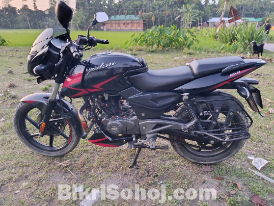 Bajaj pulsar 150cc